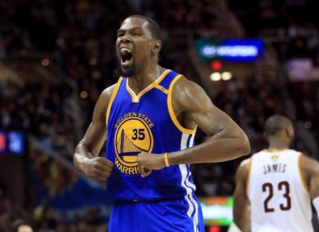 都是足球转 都是足球转