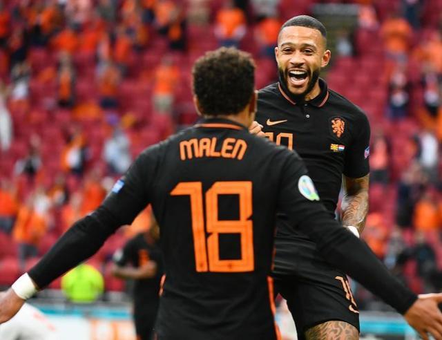 不仅有同队 不仅有同队