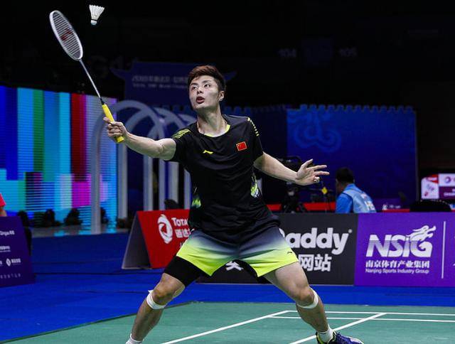 他也不陷入 他也不陷入